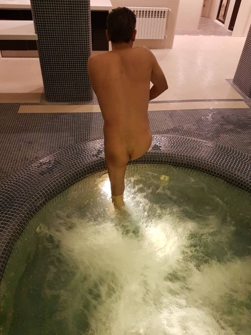 Jacuzzi Use (Away)