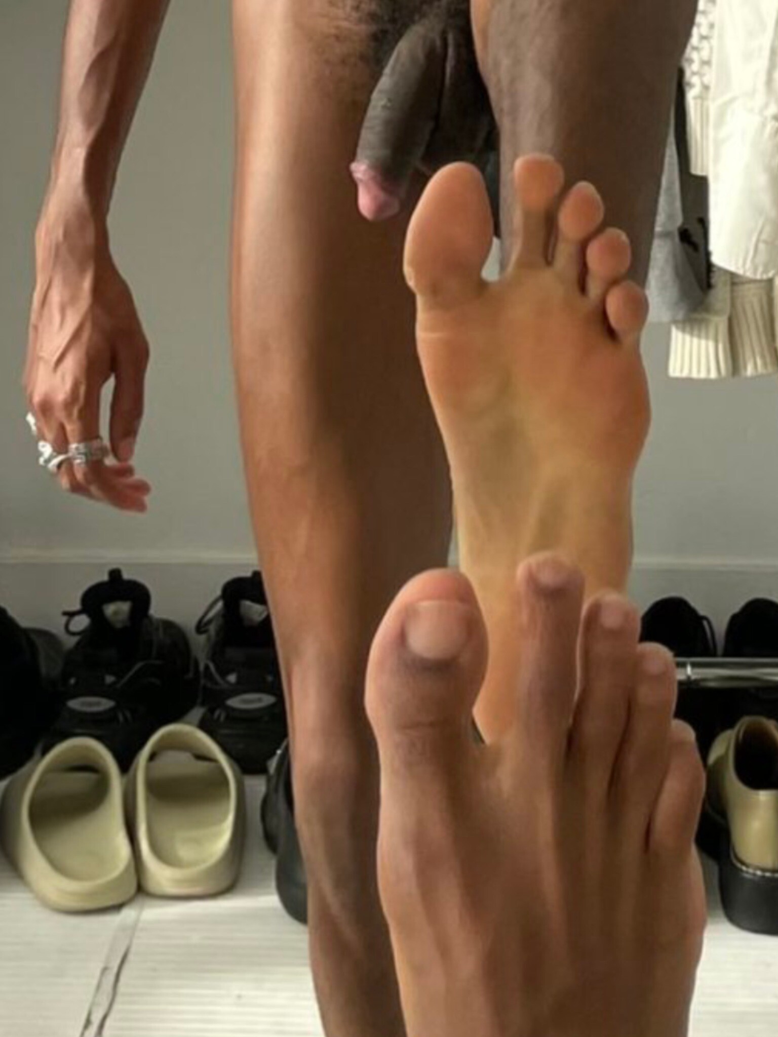 Clean Feet