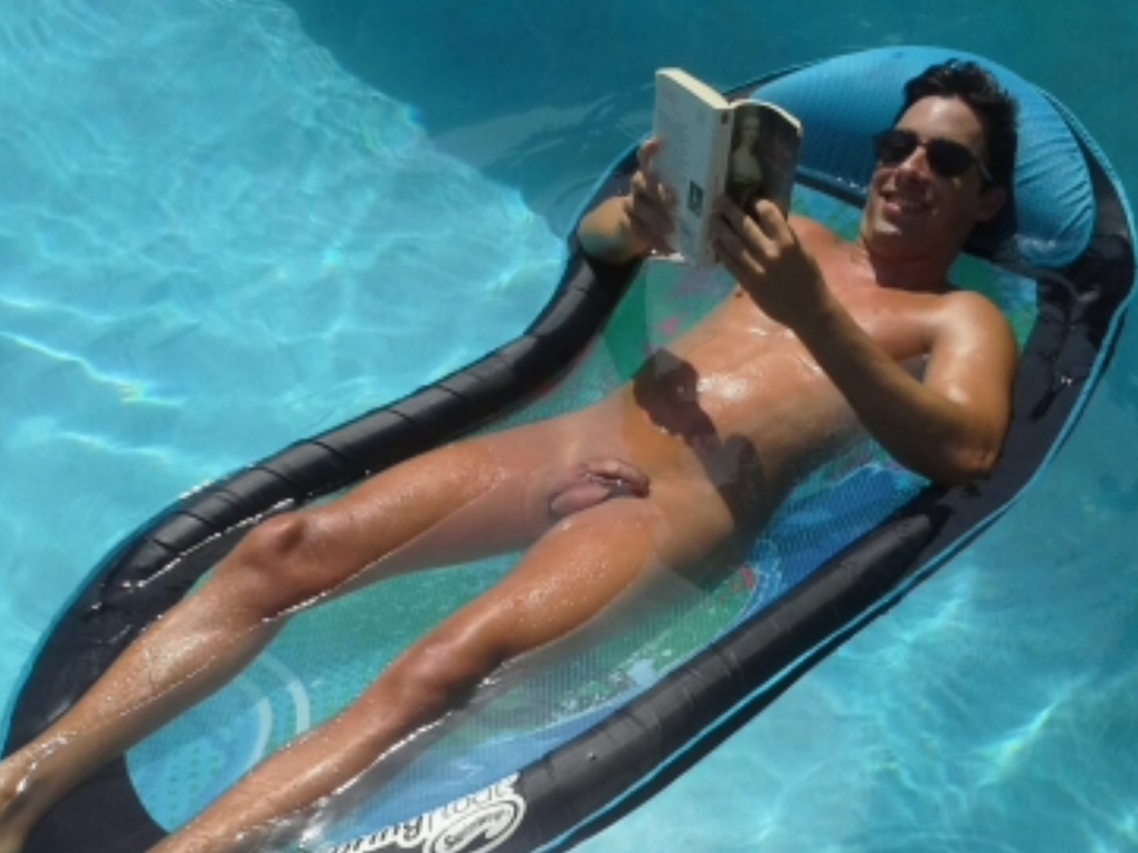 Reading Time in Pool